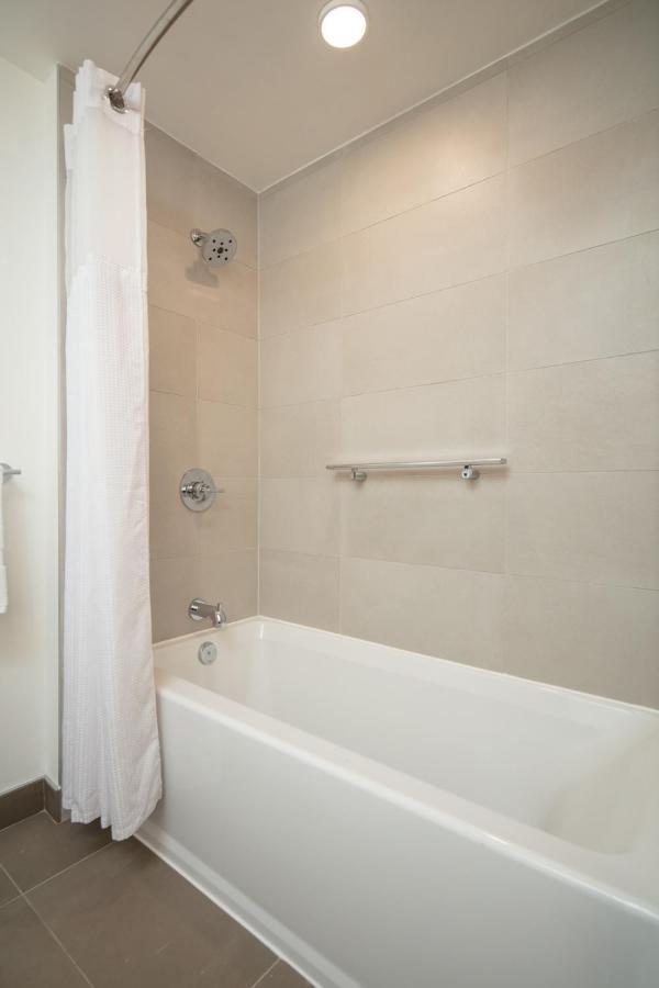 Whyhotel Tysons Corner Greensboro Dr Экстерьер фото